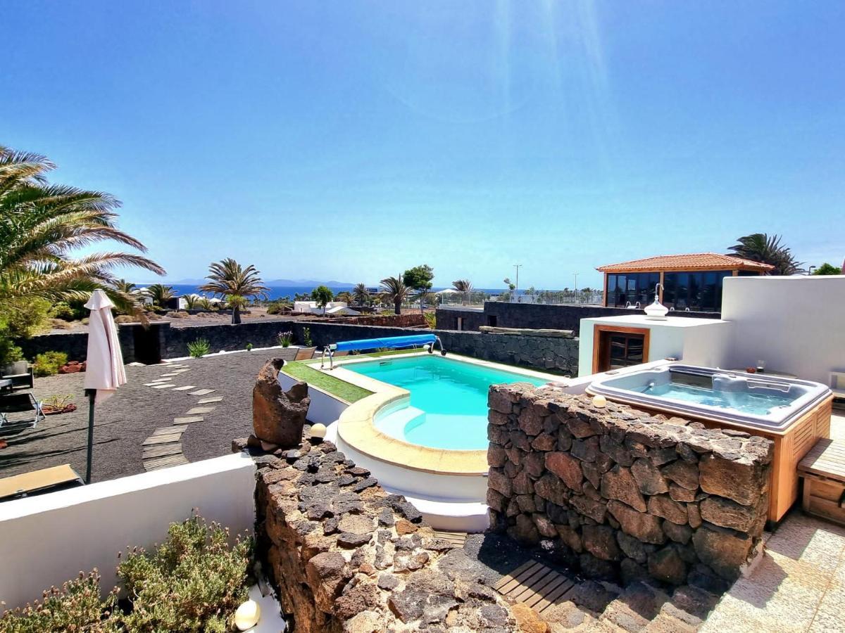 Villa Casa Olgita Playa Blanca